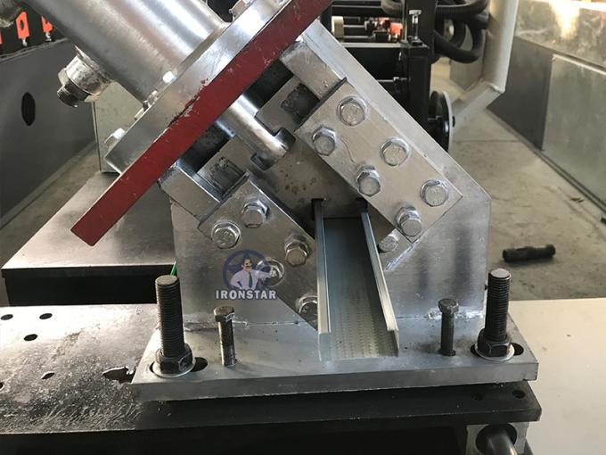 Rollo que forma la máquina 4