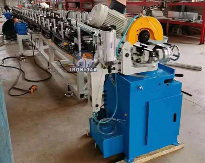 Rollo cuadrado del tubo que forma la máquina 1