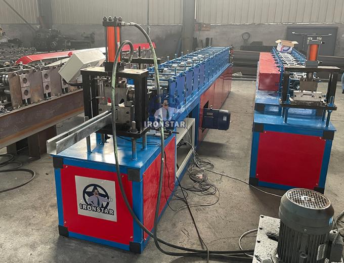 Rollo del carril de guía que forma la máquina 2