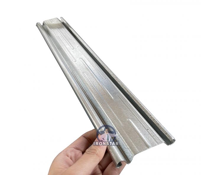 rollo de la puerta del obturador que forma la máquina 1