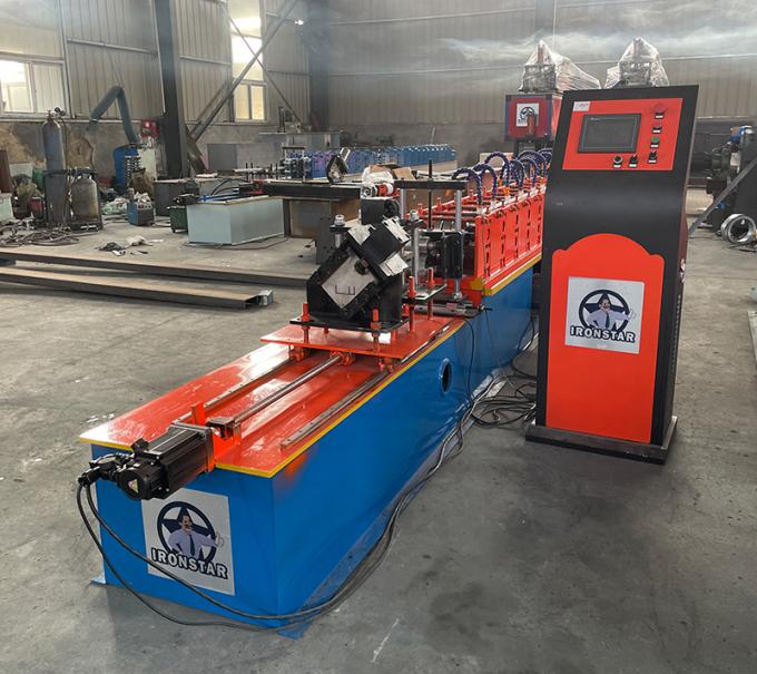 rollo del canal U que forma la máquina 2