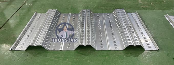 rollo de la cubierta de piso que forma la máquina 4