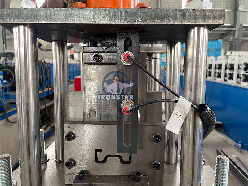 “Korea Standard M Shape Channel Roll Forming Machine Fully Automatic Galvanized Steel M Profile Purlin Forming Equipment For Construction Building Structure”